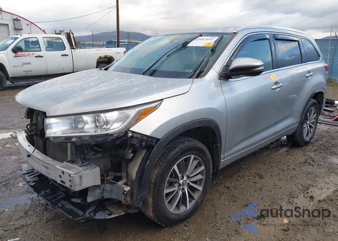 2018 Toyota Highlander Xle from USA, damaged, VIN 5TDJZRFH0JS845909